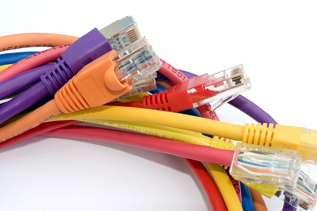 CAT5 vs CAT5e vs CAT6 vs CAT7 Which One You Should Choose — CableHUB